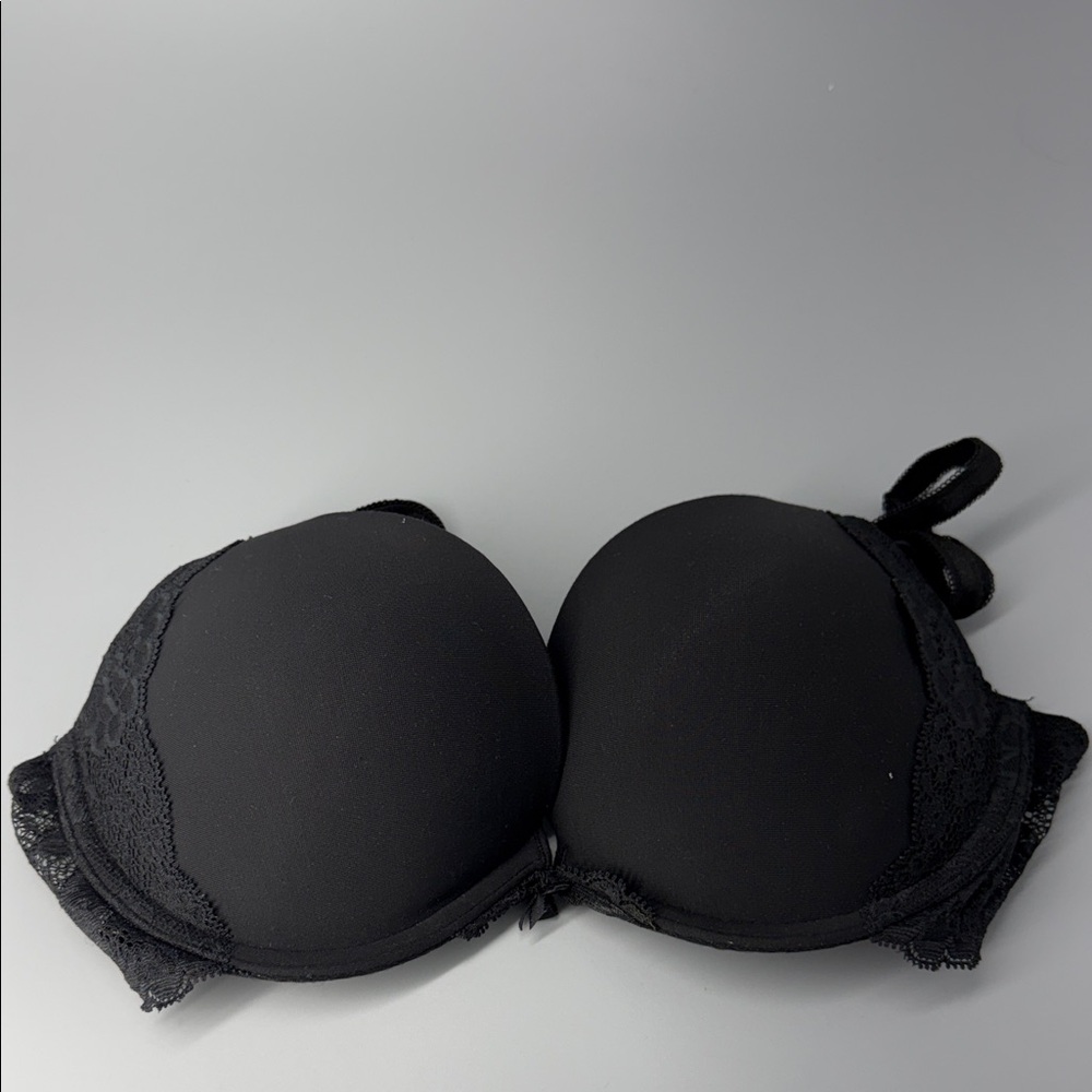 Victoria's Secret Dream Angels Push-Up Black Lace Bra Size 34C